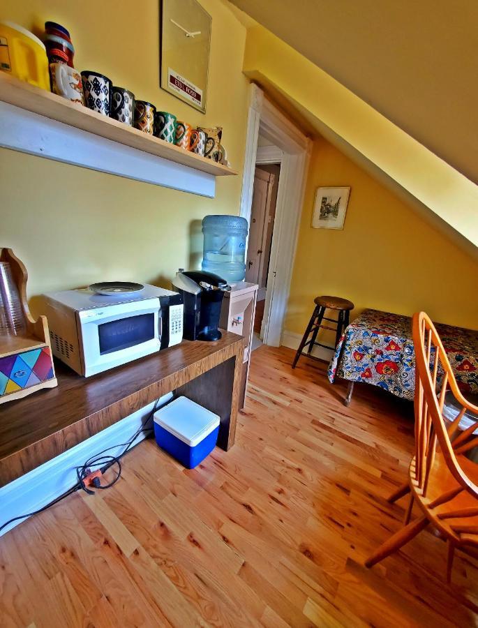 Point Breeze Guest House Питсбърг Екстериор снимка