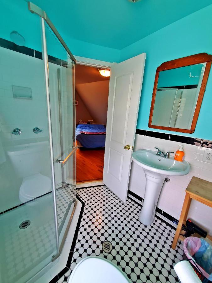 Point Breeze Guest House Питсбърг Екстериор снимка